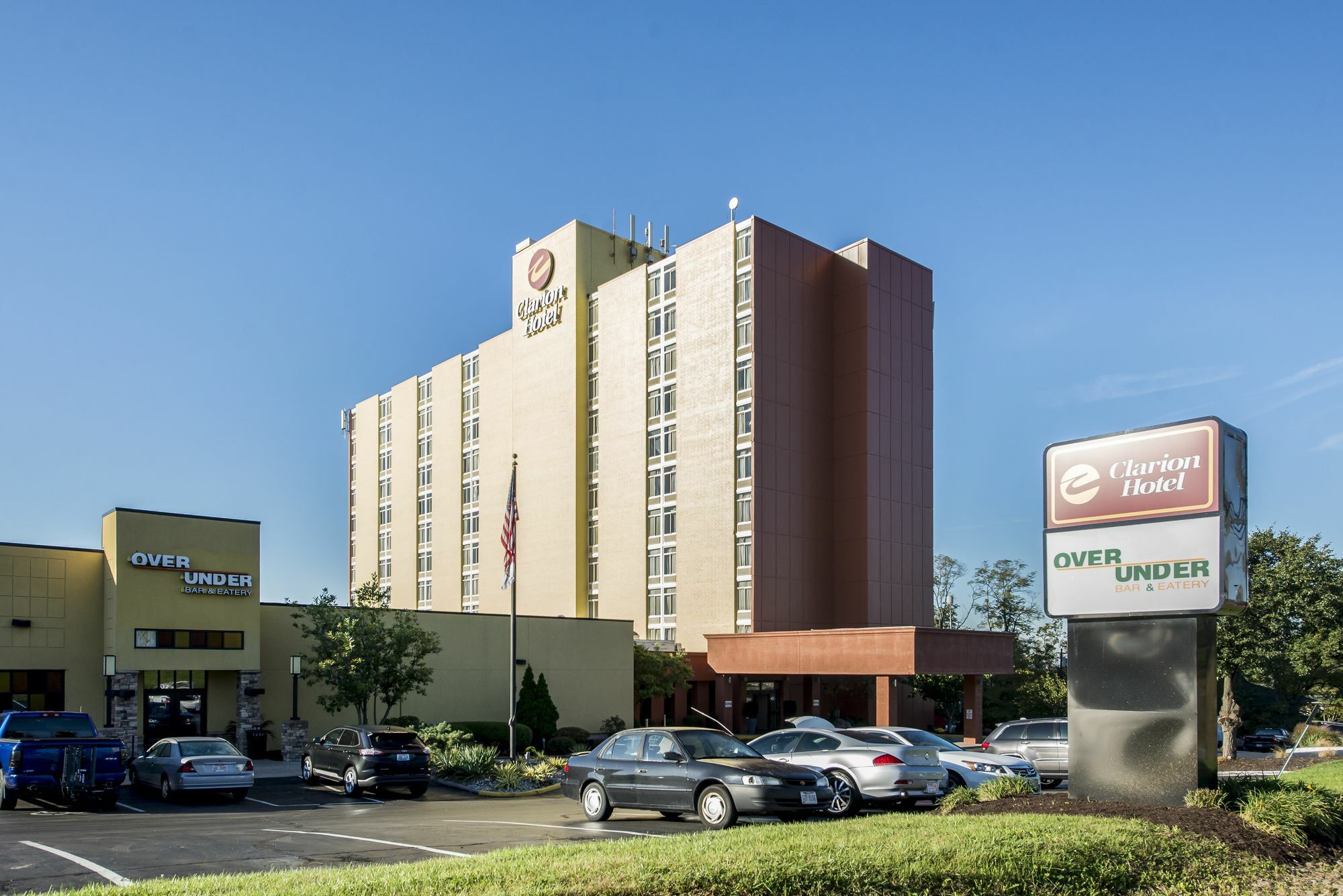 Clarion Hotel Cincinnati North Sharonville Exterior foto
